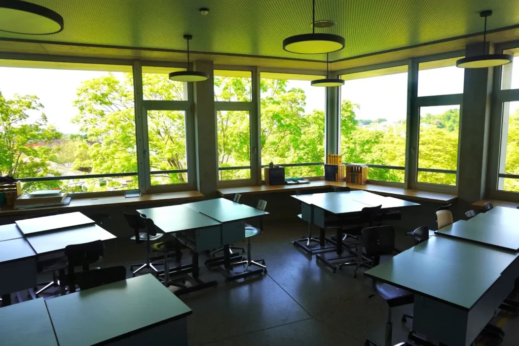 top school security solutions from riot glass3